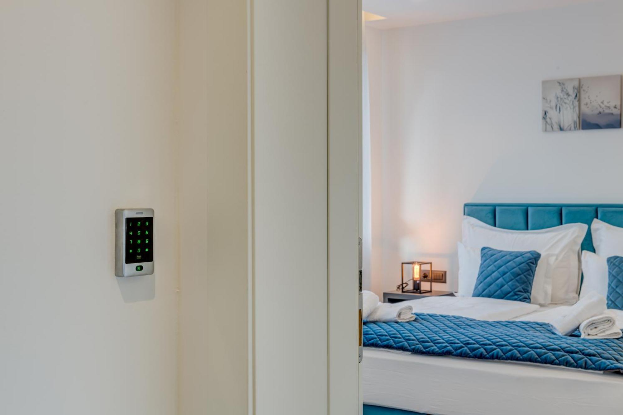 Lichia Amia Luxury Rooms Split Exteriör bild